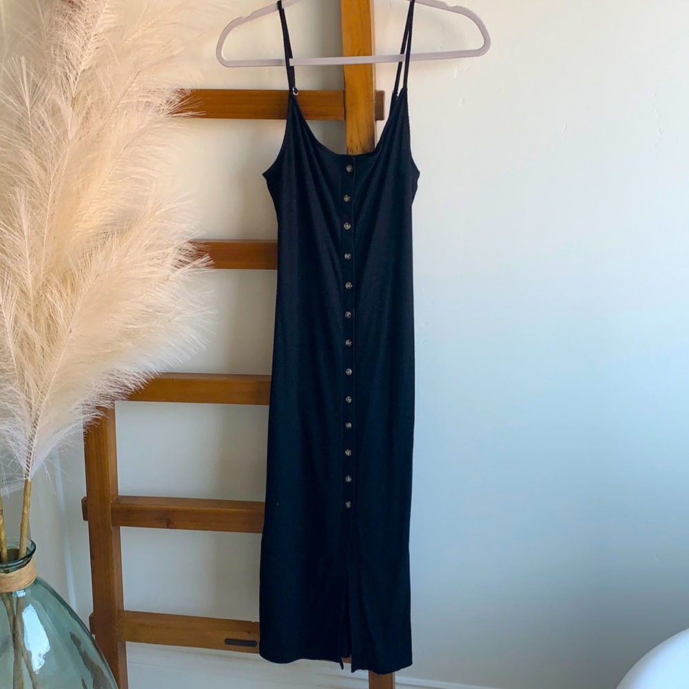 Black ribbed long but hide mid length